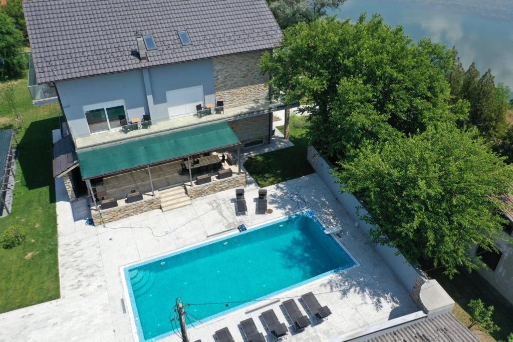 Plavi Resort Vinci 외부 사진